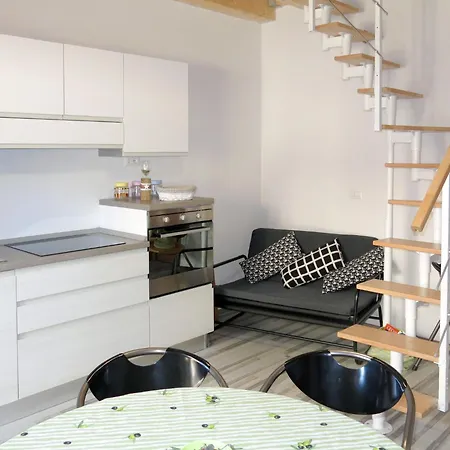 Intensivo-elegante By Interhome